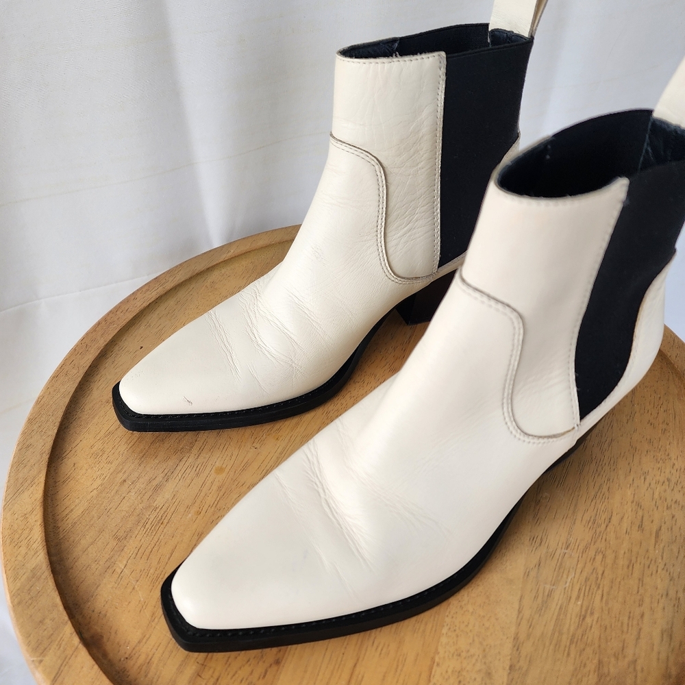 Everlane Western Cream Ankle Boots - Picture 3 of 13